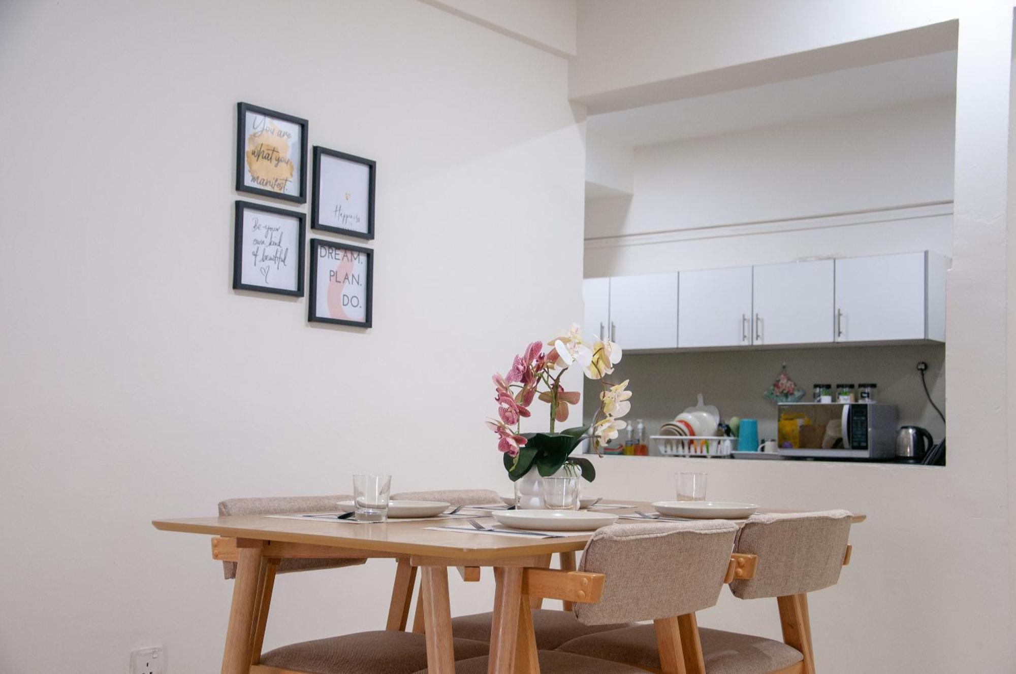 Five H Family Service Apartment Seri Kembangan Εξωτερικό φωτογραφία
